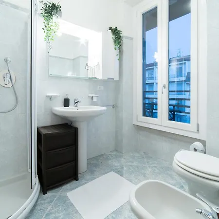 Duomo-centro E Tranquillo Daire *